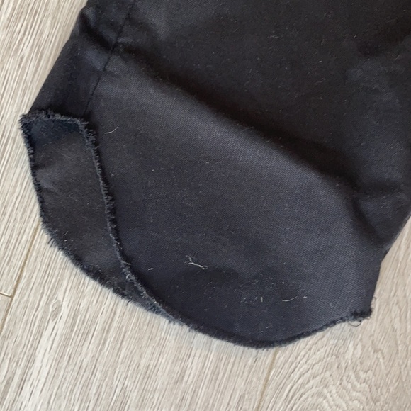 Curve Denim in Black - Picture 4 of 5